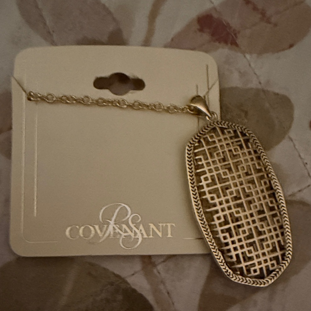 Gold Necklace for Women